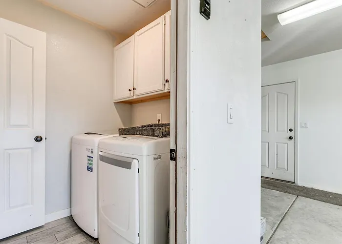 3 Mi To London Bridge: W/ Patio & Grill! Vakantiehuis Lake Havasu City